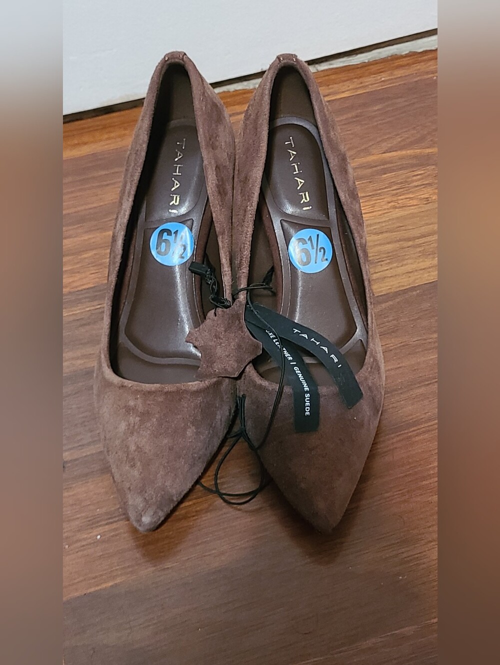 Tahari Brown Suede Pointed Toe Pumps
